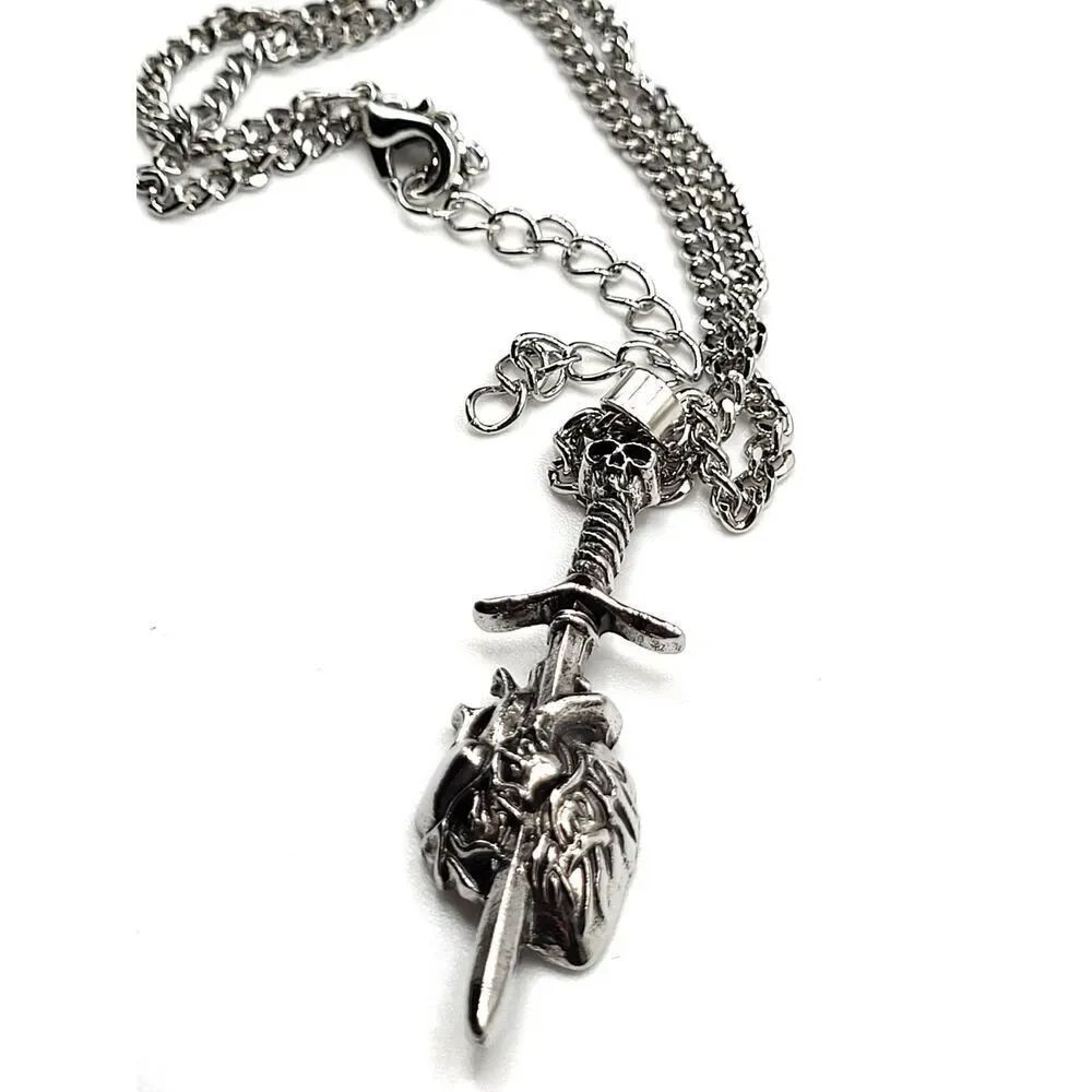 New Without Tags Heart Stabbed By Sword Nacklace 17in chain 2 in pendant
